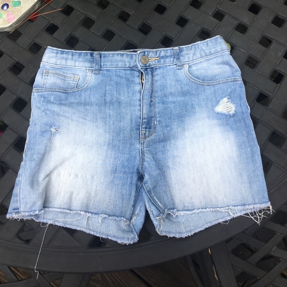 Gap denim 16 regular shortie shorts